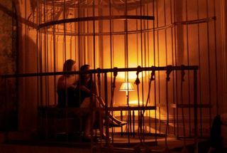 Le Carmen Cage