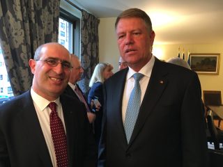 Gideon Taylor  Chair of Operations  WJRO meets President of Romania  Klaus Iohannis  September 19  2017  NY